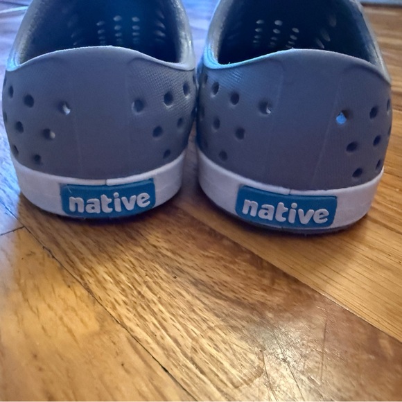 Gray Native Shoes - Picture 3 of 4